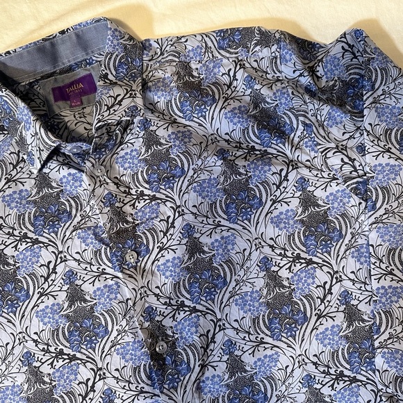 TALLIA Other - Tallia Blue Floral Button Down Sleeve Men's Large
